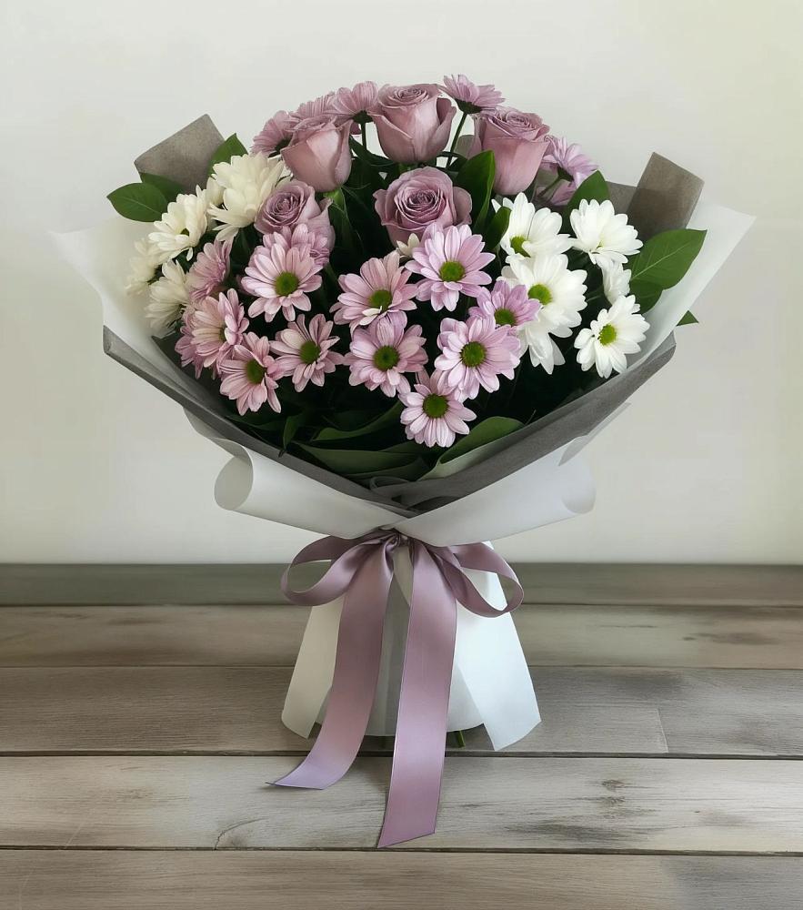 Букет цветов из: Хризантемы и Розы в Новом Чиркее