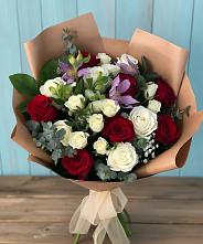 Букет цветов из:  Розы и Альстромерии в Новом Чиркее