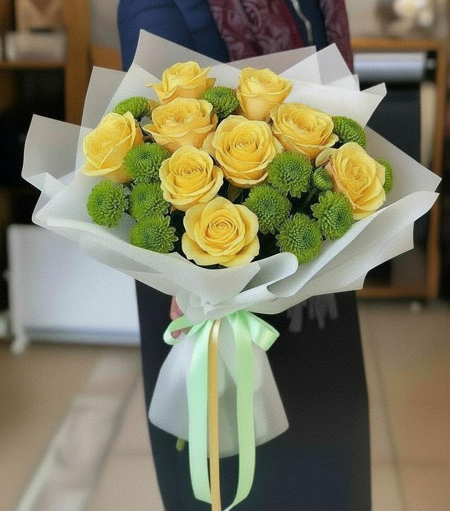 Букет цветов из: Хризантемы и Розы в Новом Чиркее