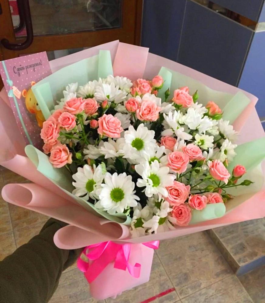 Букет цветов из: Розы и Хризантемы в Новом Чиркее