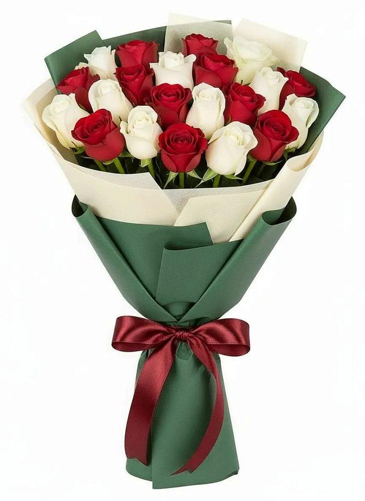 Букет Микс из красных и белых роз в Новом Чиркее