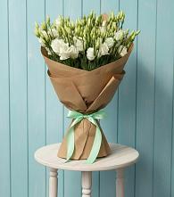 Букет цветов из:  Лизиантусы в Новом Чиркее