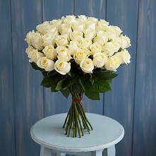 Букет 51 Белая роза Эдлесс Лав в Новом Чиркее