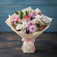 Букет цветов из:  Хризантемы, Альстромерии и Розы в Новом Чиркее