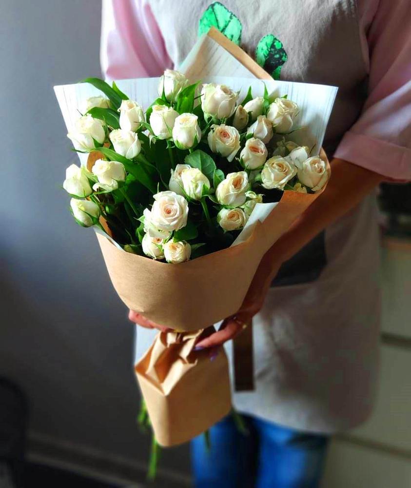 Букет цветов из: Розы в Новом Чиркее