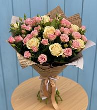 Букет цветов из:  Розы #REPLACE_PRED# Новом Чиркее