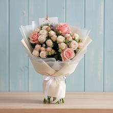 Букет цветов из:  Розы в Новом Чиркее