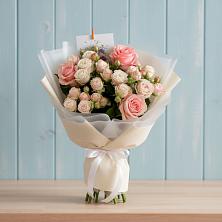 Букет цветов из:  Розы в Новом Чиркее