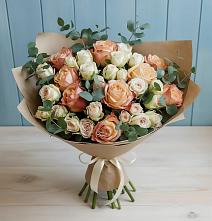 Букет цветов из:  Альстромерии и Розы в Новом Чиркее