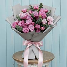 Букет цветов из:  Розы в Новом Чиркее